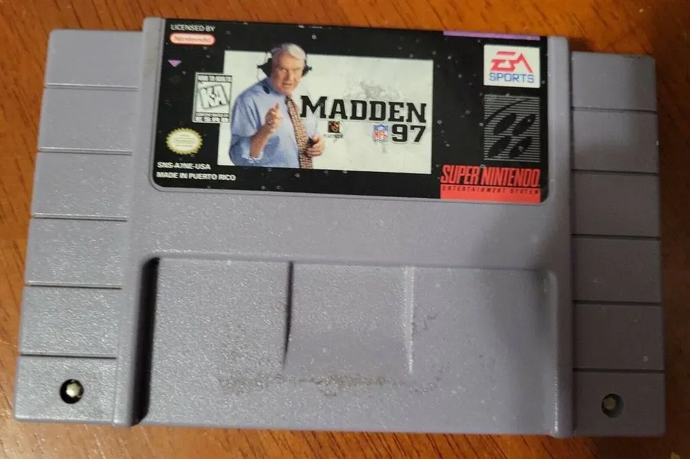 Madden 97 UNTESTED Cartridge (Super Nintendo, 1997)